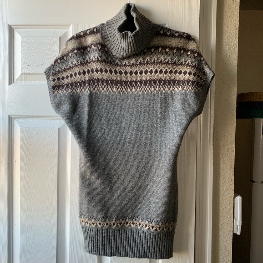 NWOT Fall/Winter Sweater